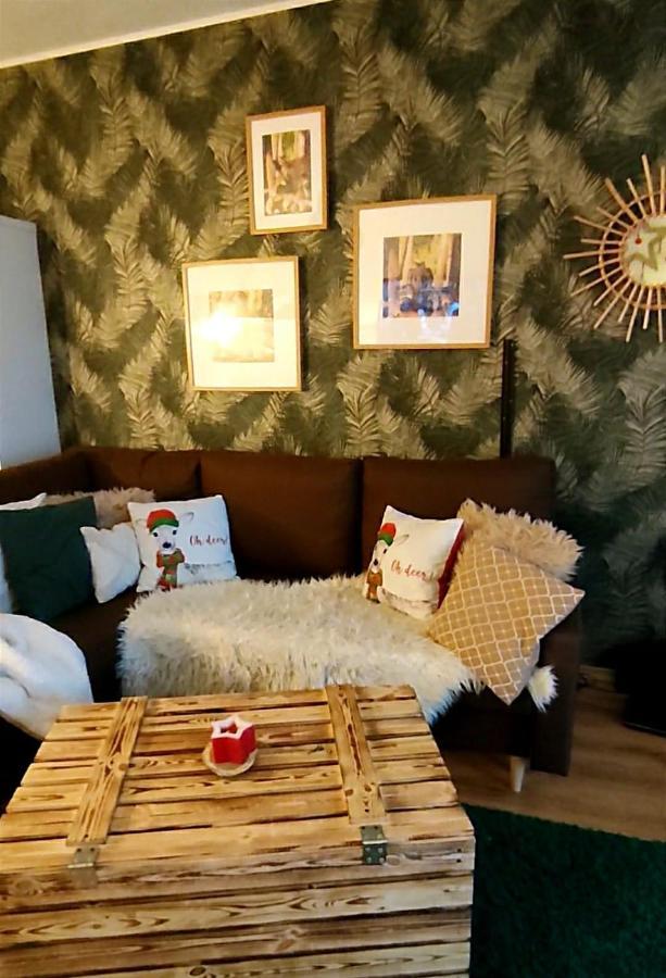 Appartement Fewo Mit Terrasse Und Bergblick- *